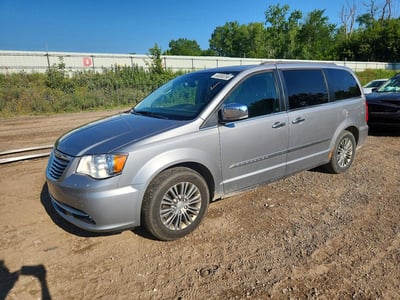 2C4RC1CG3FR****** 2015 Chrysler Town & Country