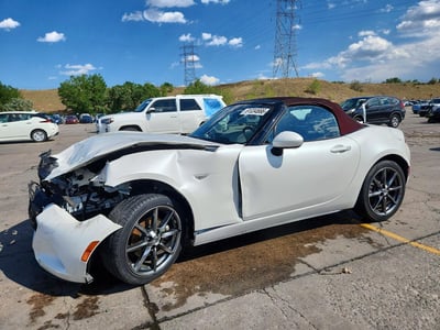 JM1NDAD74J0****** 2018 Mazda MX-5