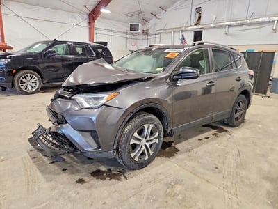JTMBFREV2HJ****** 2017 Toyota RAV4