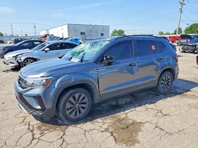 3VVDX7B26PM****** 2023 Volkswagen Taos