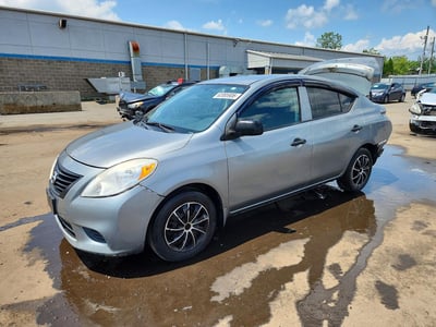 3N1CN7AP7DL****** 2013 Nissan Versa