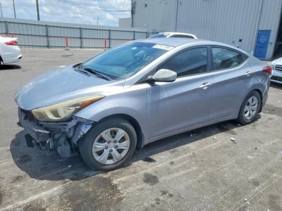 5NPDH4AE5GH****** 2016 Hyundai Elantra