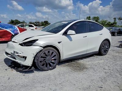 7SAYGDEF2NF****** 2022 Tesla Model Y