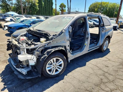 5TDYRKEC4TS****** 2026 Toyota Sienna