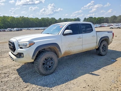 5TFCZ5AN5HX****** 2017 Toyota Tacoma