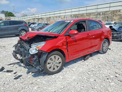 3KPA24AB8JE****** 2018 Kia Rio