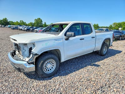 1GTRHAEK0PZ****** 2023 GMC Sierra