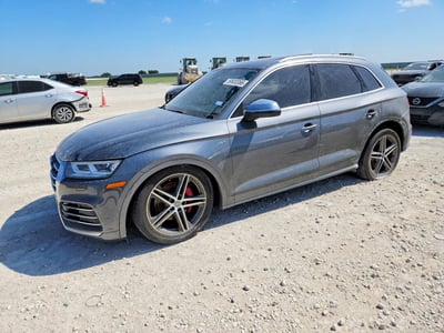 WA1A4AFY5J2****** 2018 Audi SQ5