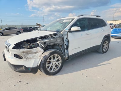 1C4PJLCB3JD****** 2018 Jeep Cherokee