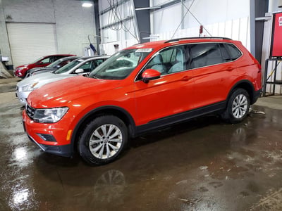 3VV2B7AXXKM****** 2019 Volkswagen Tiguan