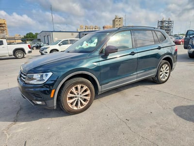3VV0B7AX6JM****** 2018 Volkswagen Tiguan