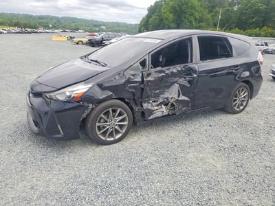 JTDZN3EU1FJ****** 2015 Toyota Prius V