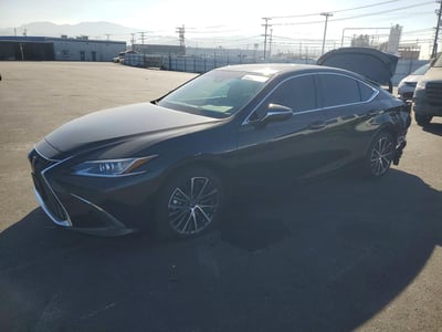 2025 Lexus ES