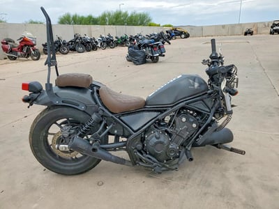 MLHPC5601K5****** 2019 Honda Rebel 500