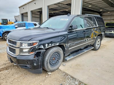 1GNSKBKC3JR****** 2018 Chevrolet Tahoe