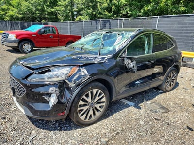 1FMCU9J90MU****** 2021 Ford Escape