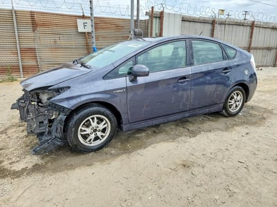 JTDKN3DU6B0****** 2011 Toyota Prius