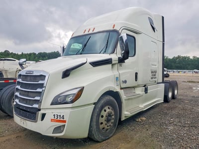 3AKJHHDR6KS****** 2019 Freightliner Cascadia