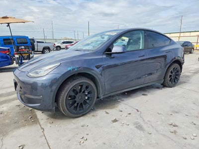 7SAYGDEE9NA****** 2022 Tesla Model Y