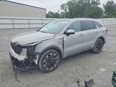 5XYRH4JF1TG****** 2026 Kia Sorento