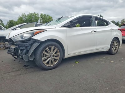 5NPDH4AE3FH****** 2015 Hyundai Elantra