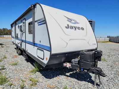 1UJBJ0BS7J1****** 2018 Jayco Jay Flight G2 32bhds / Jay Flight G2 33rlds