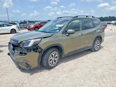 JF2SKAEC2PH****** 2023 Subaru Forester