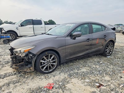 3MZBN1V34JM****** 2018 Mazda 3