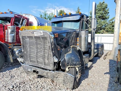 1XP5DB9X9YN****** 2000 Peterbilt 379