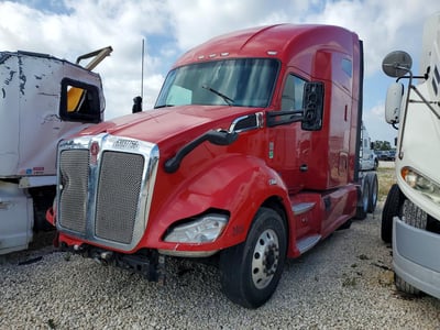 1XKYDP9X7JJ****** 2018 Kenworth T680