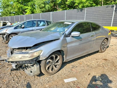 1HGCT1B39HA****** 2017 Honda Accord