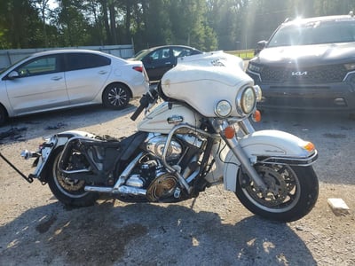1HD1FC4128Y****** 2008 Harley-Davidson FLHTCUI