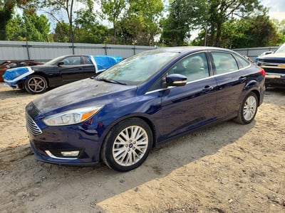 1FADP3J29HL****** 2017 Ford Focus