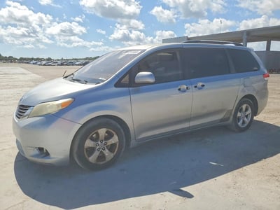 2011 Toyota Sienna