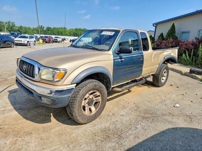 5TEWM72N62Z****** 2002 Toyota Tacoma