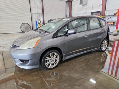 JHMGE8H56BC****** 2011 Honda Fit