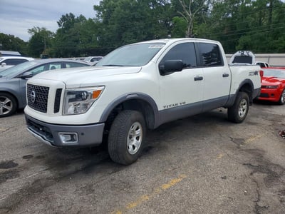 1N6AA1E51JN****** 2018 Nissan Titan