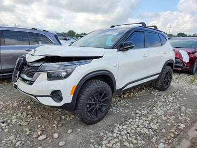 KNDEUCA29M7****** 2021 Kia Seltos