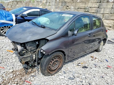 JTDKTUD3XCD****** 2012 Toyota Yaris