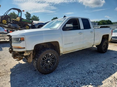1GCVKREC3HZ****** 2017 Chevrolet Silverado