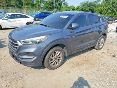 KM8J2CA45JU****** 2018 Hyundai Tucson