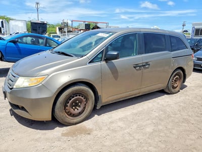 5FNRL5H22BB****** 2011 Honda Odyssey