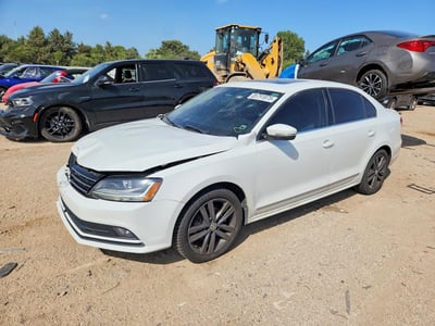 3VWL17AJ8JM****** 2018 Volkswagen Jetta