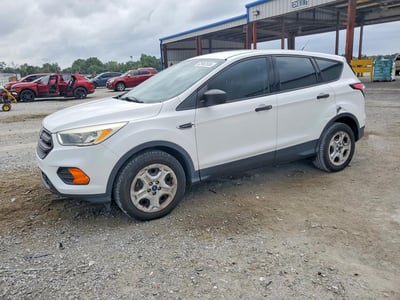 1FMCU0F7XHU****** 2017 Ford Escape