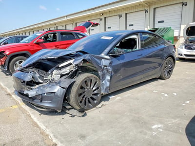 5YJ3E1EC9NF****** 2022 Tesla Model 3