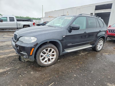 5UXZV4C57BL****** 2011 BMW X5