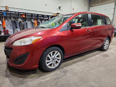 JM1CW2BL6D0****** 2013 Mazda 5