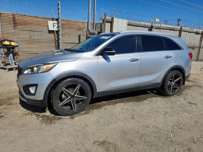 5XYPH4A52GG****** 2016 Kia Sorento