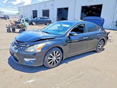 1N4AL3AP9FN****** 2015 Nissan Altima