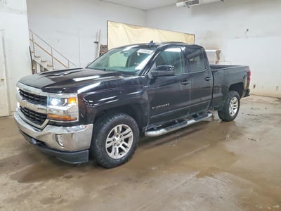 1GCVKREC1JZ****** 2018 Chevrolet Silverado